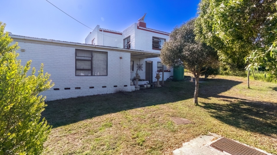 4 Bedroom Property for Sale in Pearly Beach Western Cape